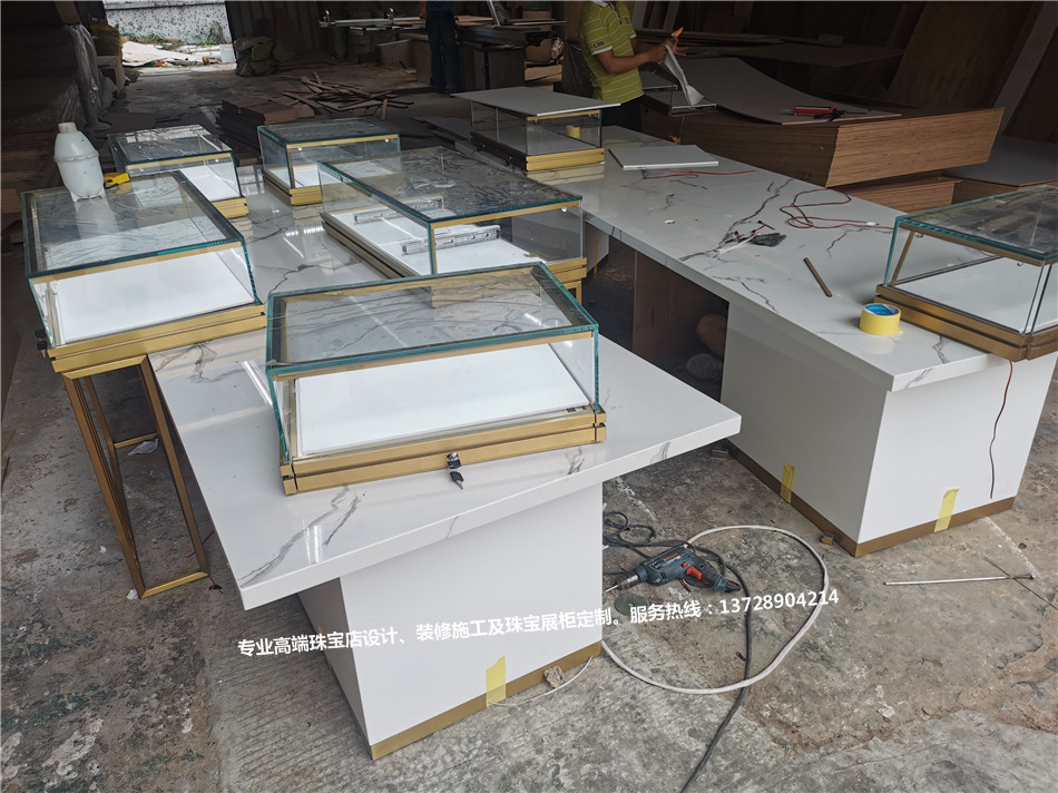 珠宝展柜制作.jpg
